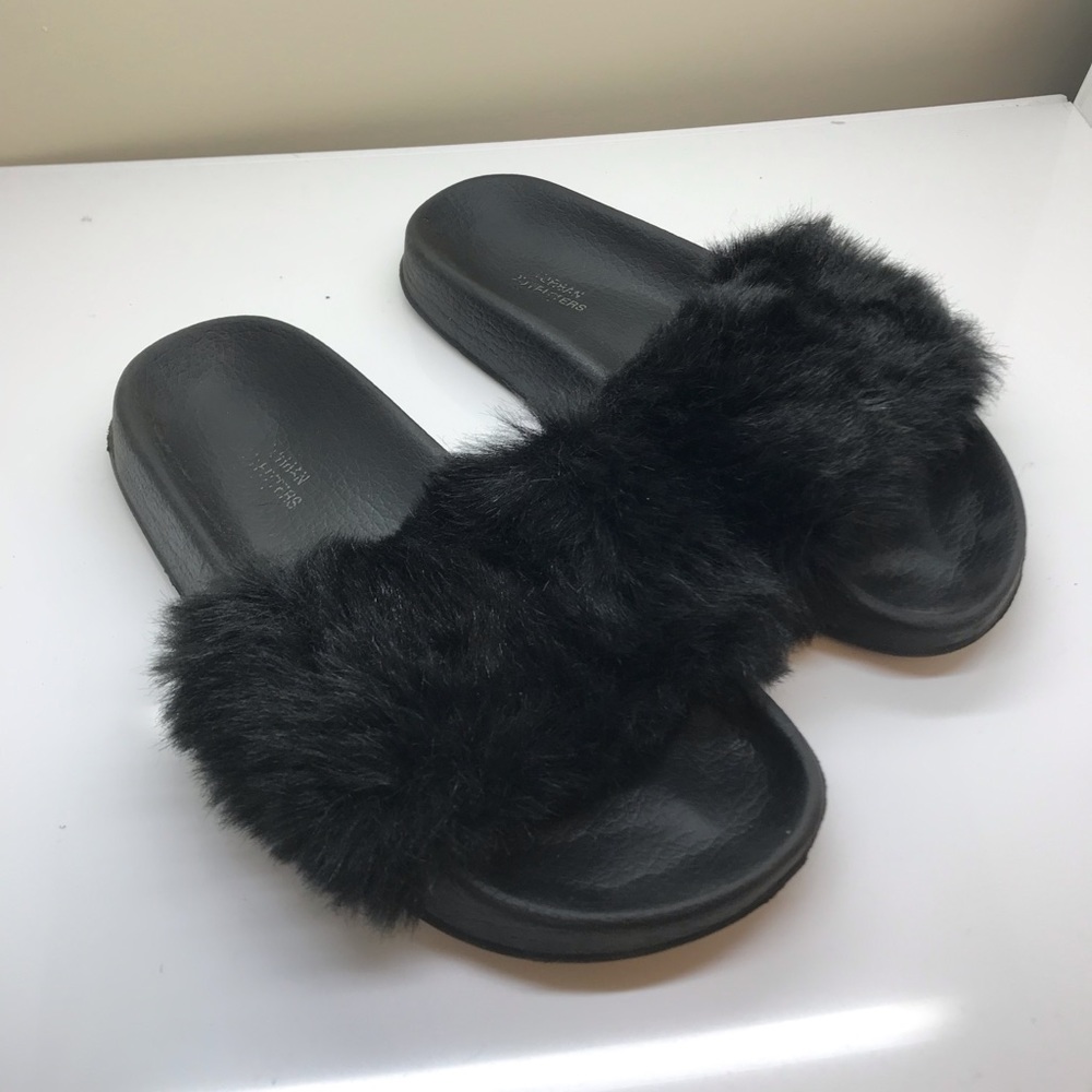 UO Furry Fluffy Faux Fur Slides